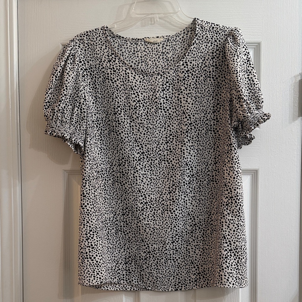 Chic Black and White Speckled Women's Blouse